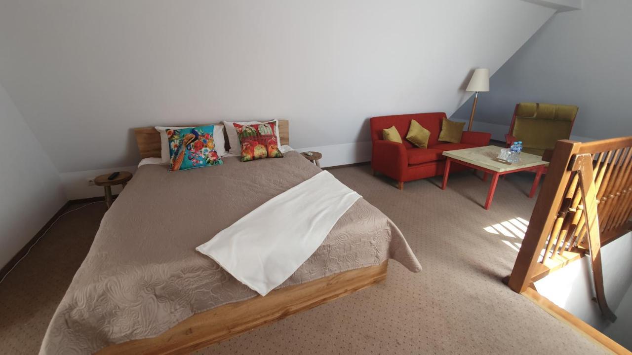 Hotel Siesta Σwiebodzin Εξωτερικό φωτογραφία