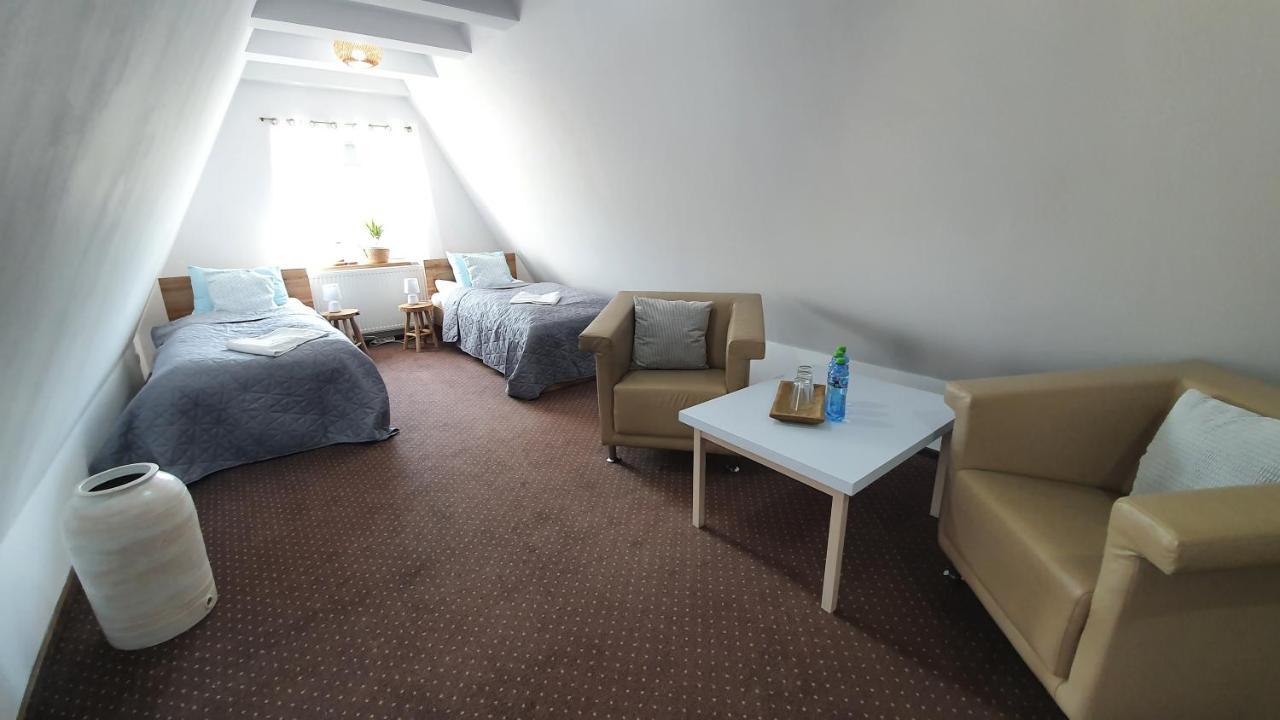 Hotel Siesta Σwiebodzin Εξωτερικό φωτογραφία