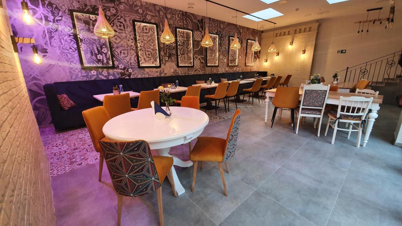 Hotel Siesta Σwiebodzin Εξωτερικό φωτογραφία