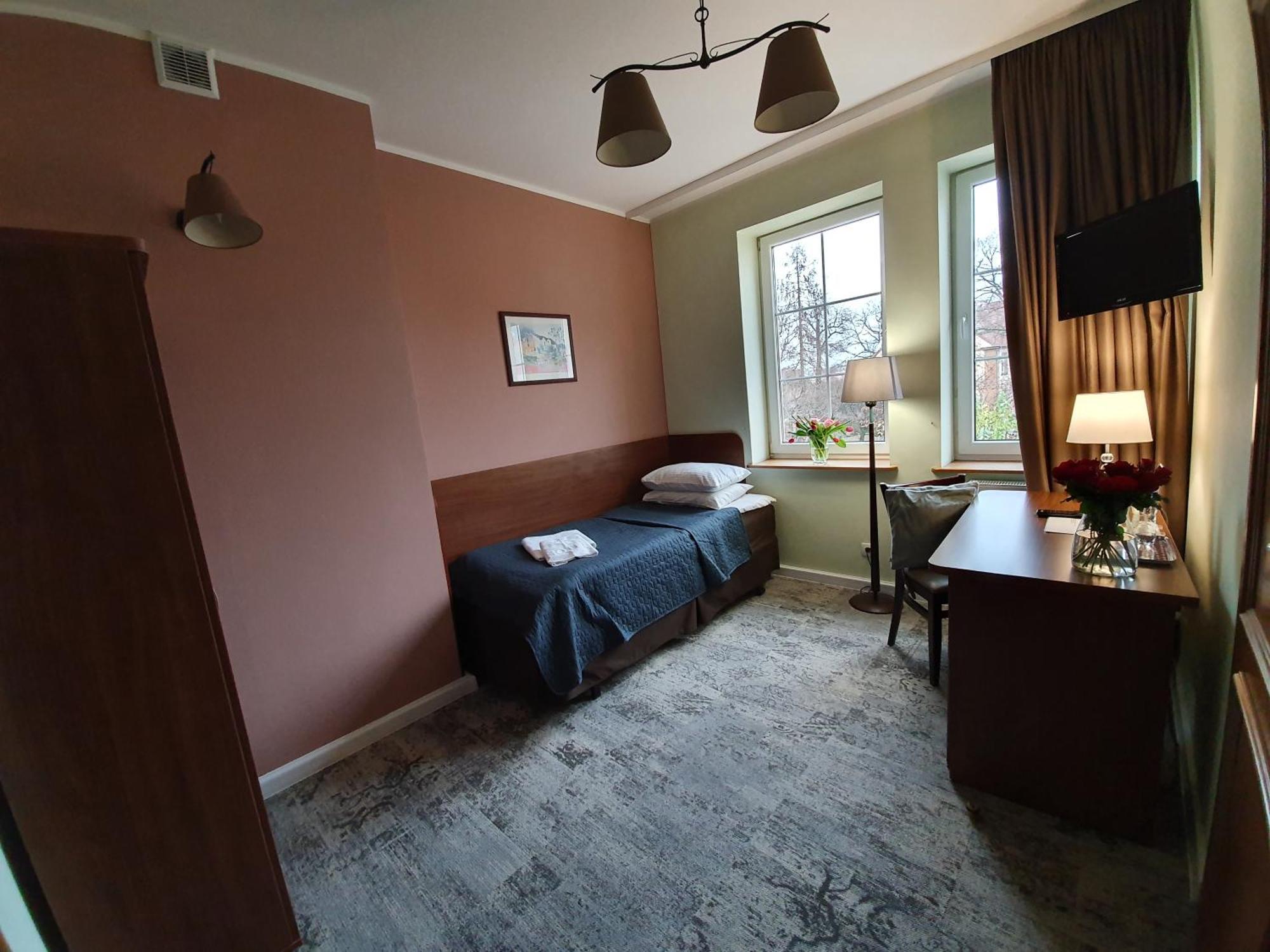 Hotel Siesta Σwiebodzin Δωμάτιο φωτογραφία