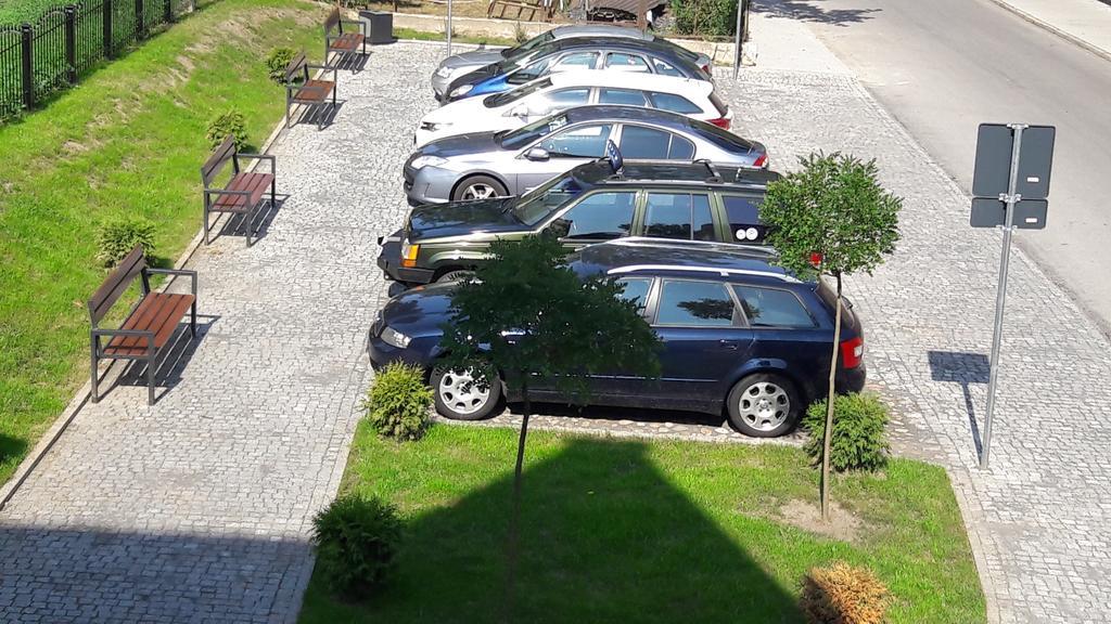 Hotel Siesta Σwiebodzin Εξωτερικό φωτογραφία