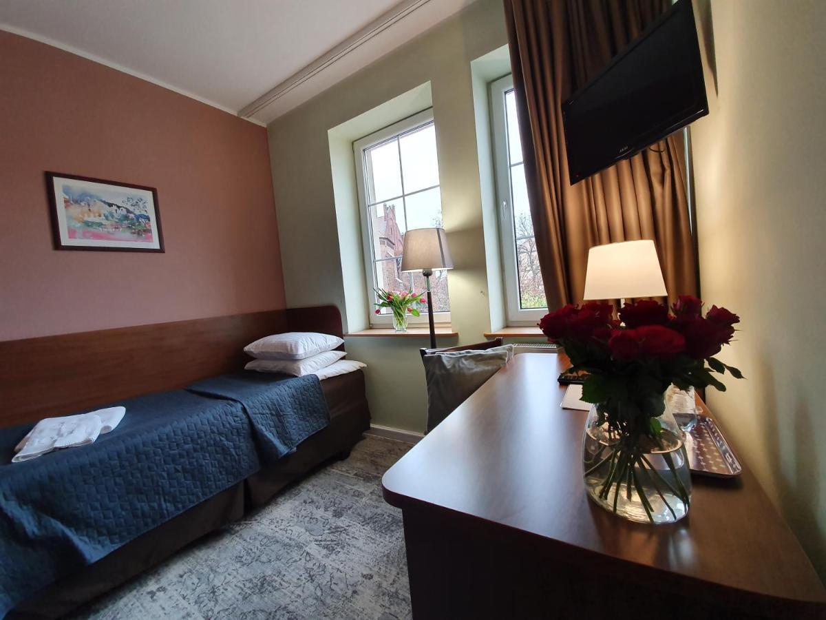 Hotel Siesta Σwiebodzin Δωμάτιο φωτογραφία
